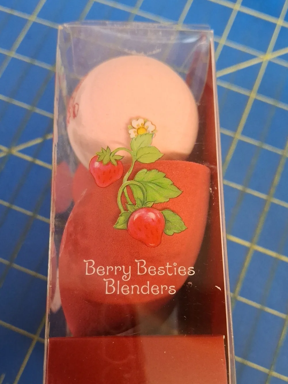 Strawberry Shortcake Berry Besties Makeup Blenders New - Pink & Red